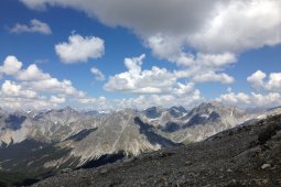 Bergklub: Piz Daint (2968 m.ü.M.)