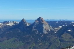 Bergklub: Grosser Mythen (1898 m.ü.M.)